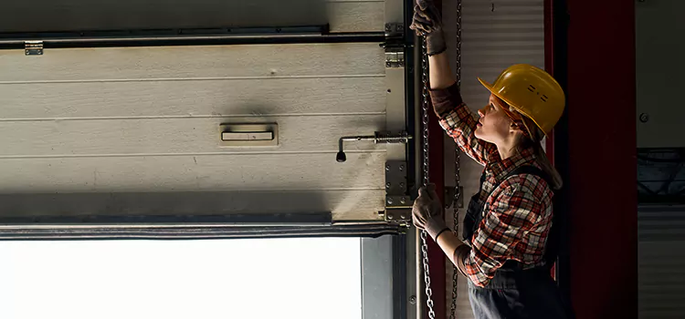 Addressing Common Garage Door Stoppage Issues in San Mateo, CA