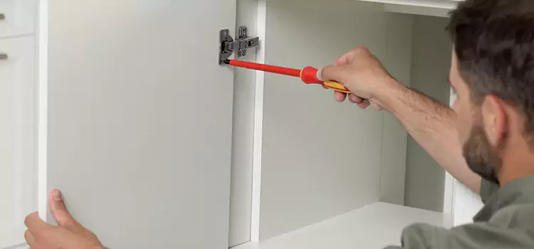 Screen Door Hinge Repair San Mateo